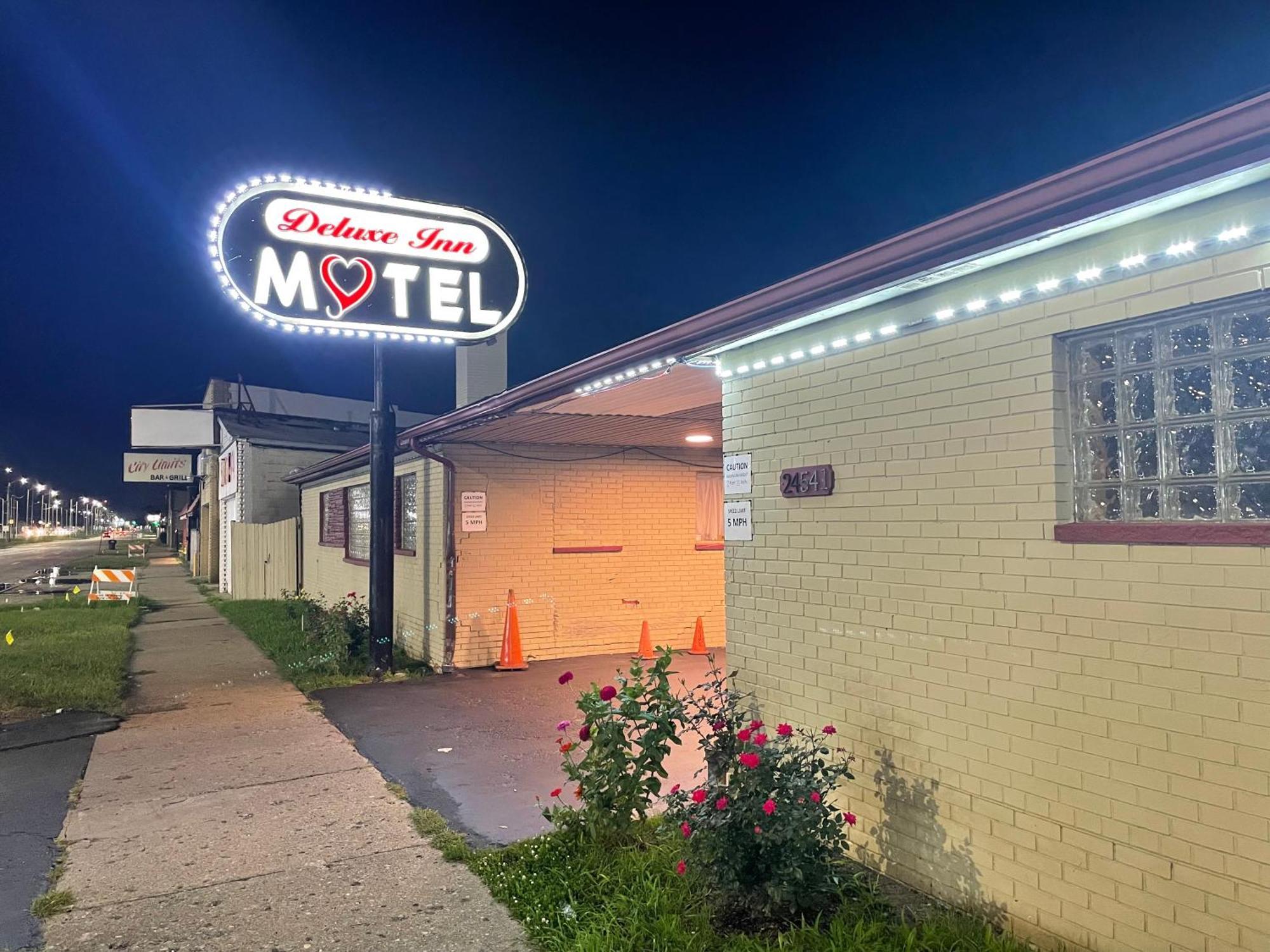 Deluxe Inn Motel Detroit Luaran gambar